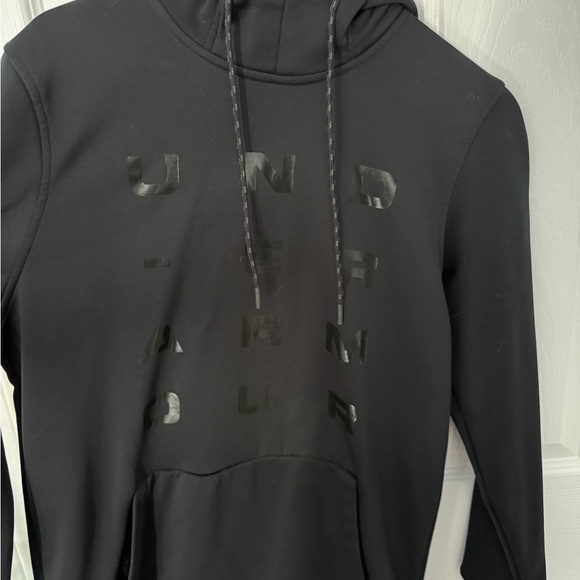 Under armour sweater - Picture 2 of 4